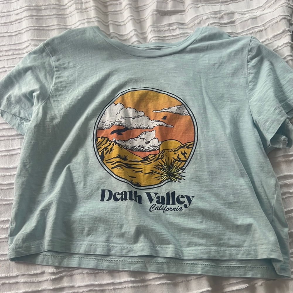 levi's tee